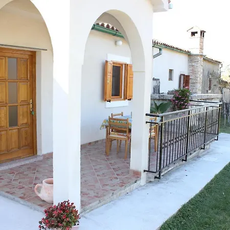 House With A Swimming Pool Cepic, Istria - Sredisnja Istra - 7404 *