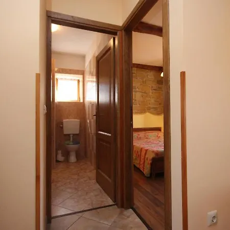 Semesterbostad House With A Swimming Pool Cepic, Istria - Sredisnja Istra - 7404 Pulgarija Cepic